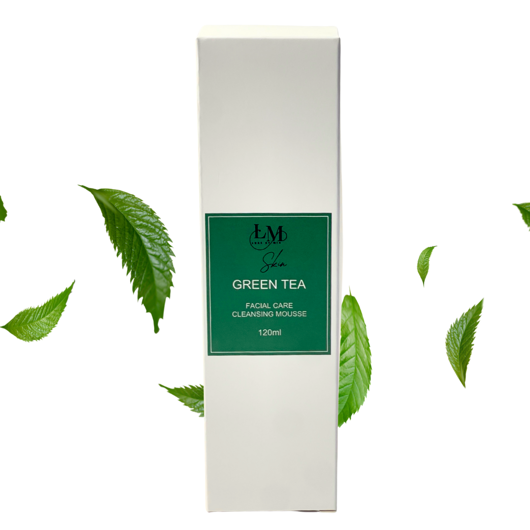 Green Tea Cleansing Mousse With Built In Brush