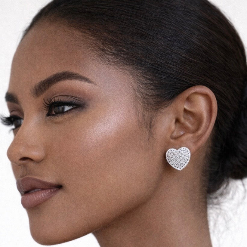 Zirconia Small Heart Stud Earrings