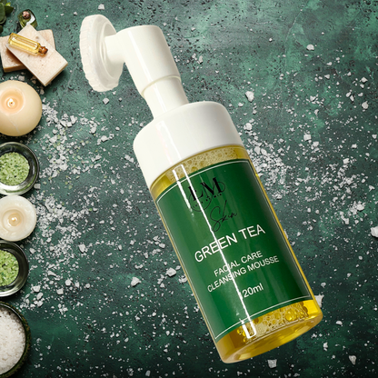 Green Tea Cleansing Mousse With Built In Brush