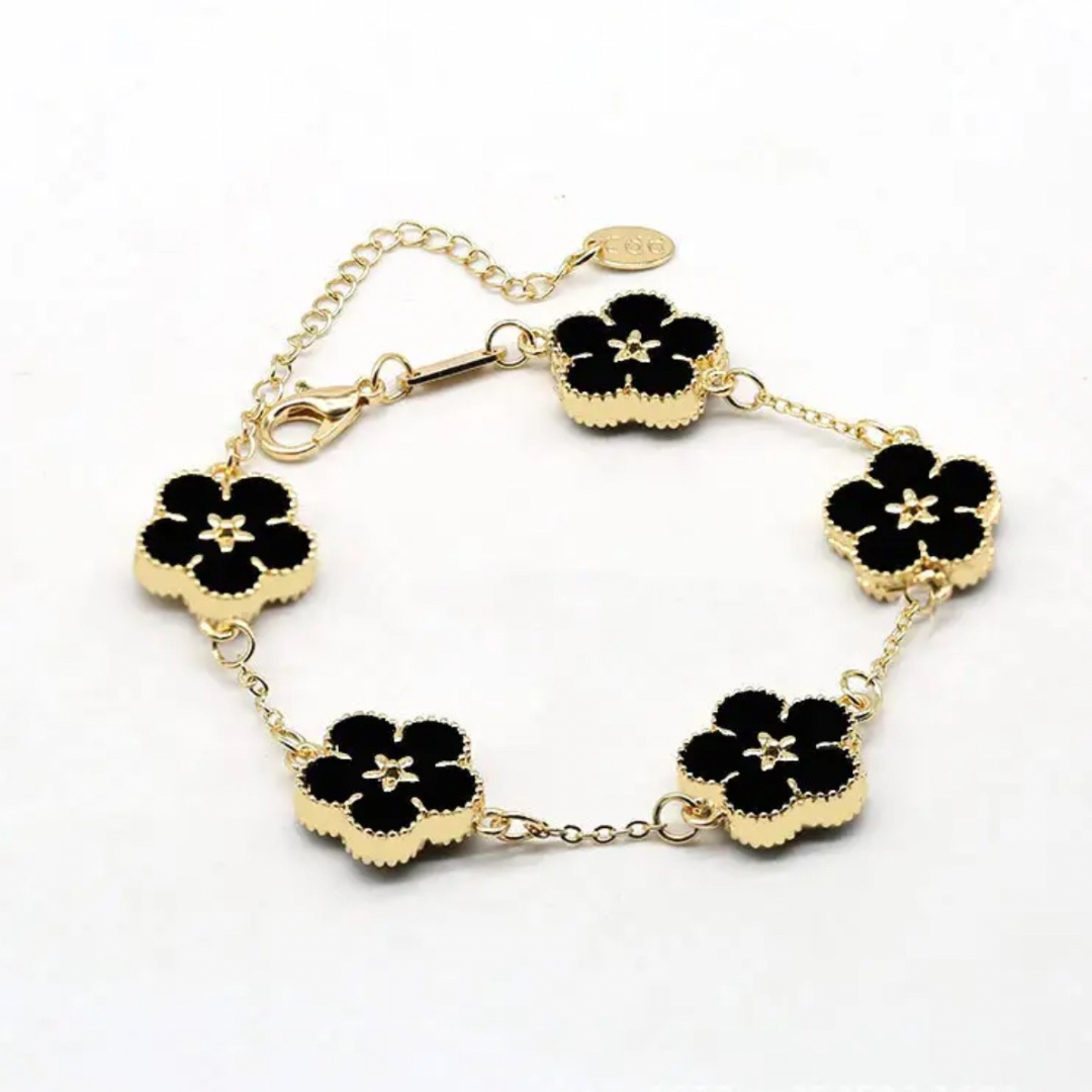 2 Pieces Flower Shaped Bracelet