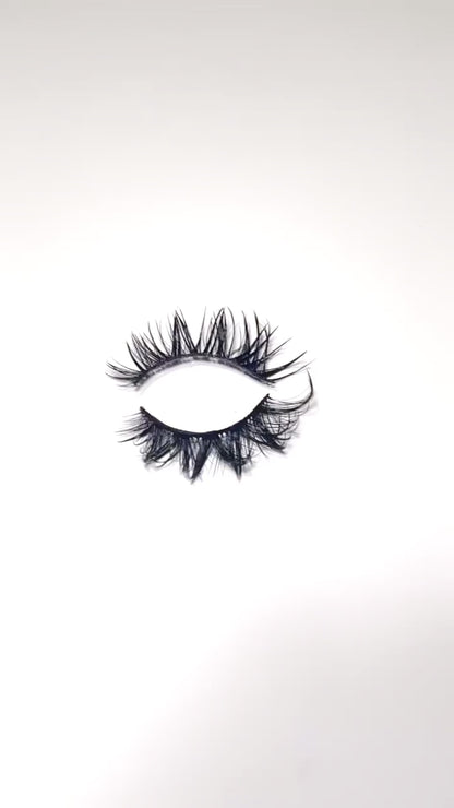 Sharpe Stare Wet Look Lash