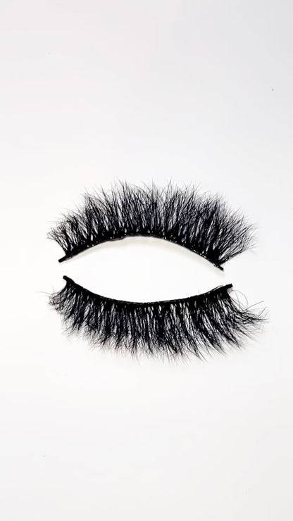 Babe Alert 20mm Cateye 3D Mink Lash