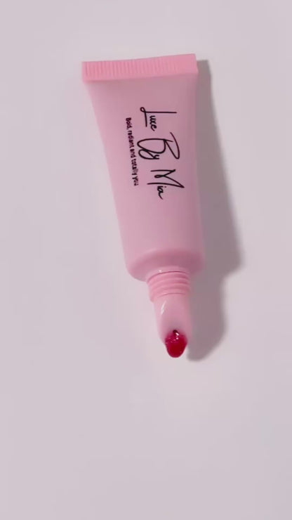 Ruby Treasure Squeeze Gloss