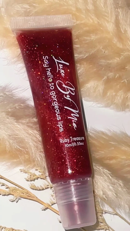 Ruby Treasure Squeeze Gloss