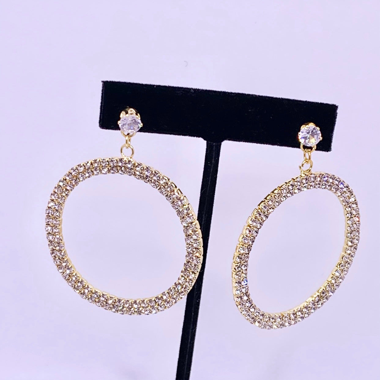 Going Out Circle Earrings